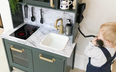 DIY Kid’s Play Kitchen Upcycling Hack